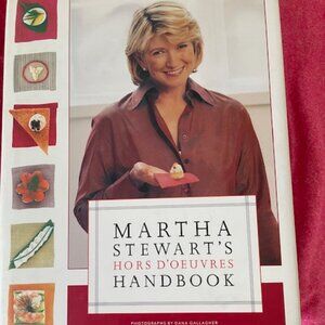Martha Stewart Cookbooks - Mathra Stewart’s Hors D’Oeuvres Handbook  Collectors